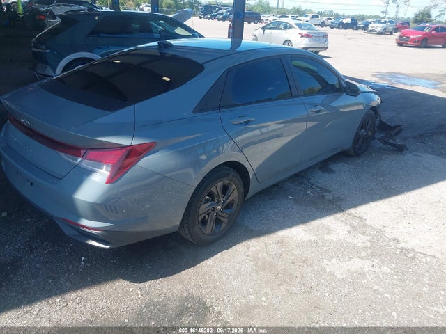 Продажа на аукционе авто 2022 Hyundai Elantra Sel, vin: KMHLS4AG5NU367630, номер лота: 46145282