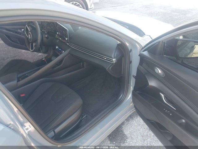 Продажа на аукционе авто 2022 Hyundai Elantra Sel, vin: KMHLS4AG5NU367630, номер лота: 46145282