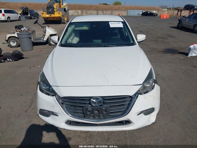Продажа на аукционе авто 2018 Mazda Mazda3 Touring, vin: 3MZBN1L37JM180241, номер лота: 46145308