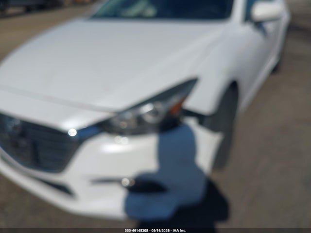 Продажа на аукционе авто 2018 Mazda Mazda3 Touring, vin: 3MZBN1L37JM180241, номер лота: 46145308