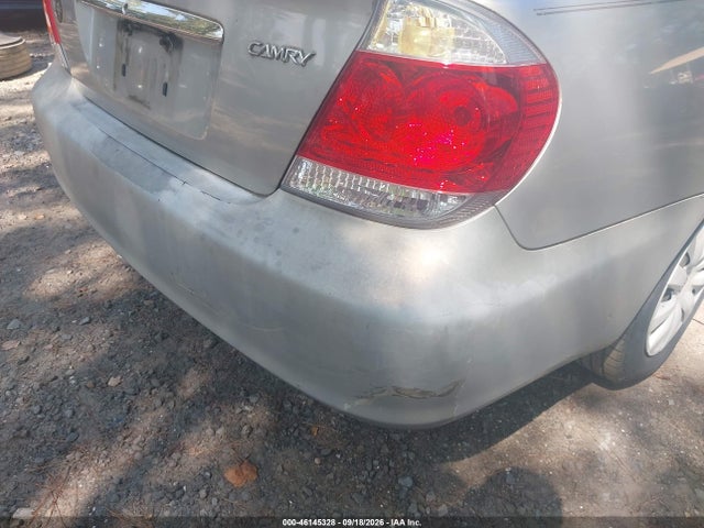 2005 Toyota Camry Std მანქანა იყიდება აუქციონზე, vin: 4T1BE32K95U053673, აუქციონის ნომერი: 46145328