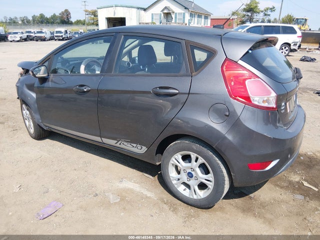 46145345 :رقم المزاد ، 3FADP4EJ1GM133322 vin ، 2016 Ford Fiesta Se مزاد بيع