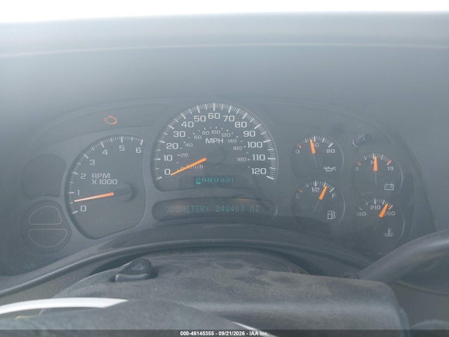 2004 Chevrolet Tahoe Ls მანქანა იყიდება აუქციონზე, vin: 1GNEC13V44R226528, აუქციონის ნომერი: 46145355