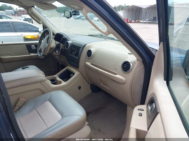 Продажа на аукционе авто 2004 Ford Expedition Eddie Bauer, vin: 1FMRU17W74LA59929, номер лота: 46145391