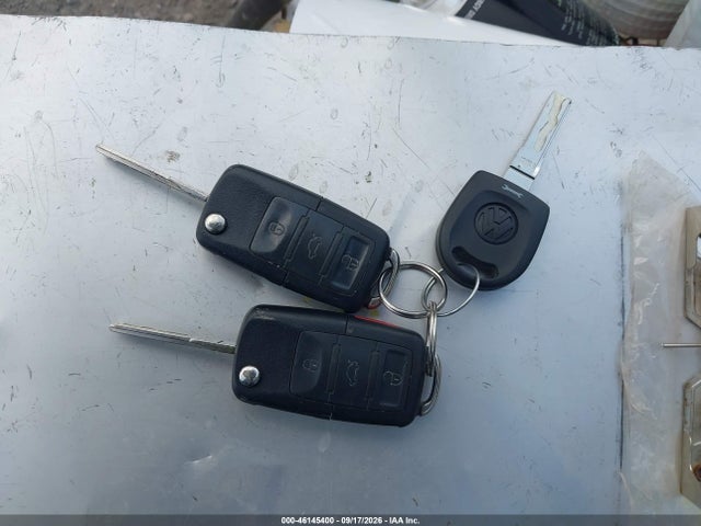 46145400 :رقم المزاد ، WVWBA71F99V018580 vin ، 2009 Volkswagen Eos Komfort مزاد بيع