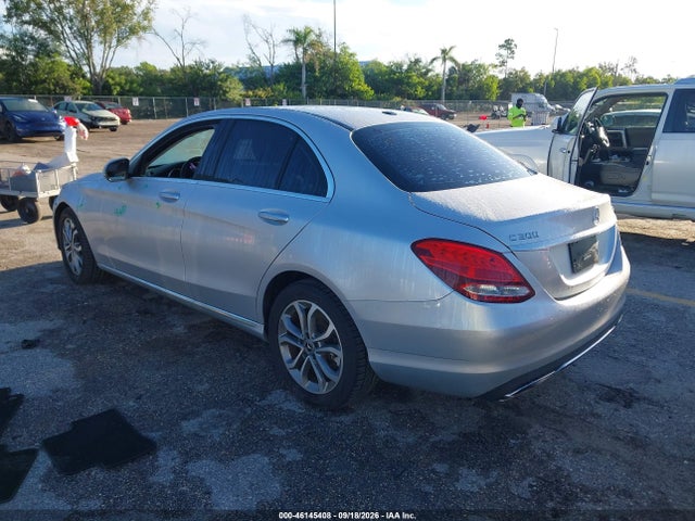 Продажа на аукционе авто 2018 Mercedes-benz C 300 4matic, vin: 55SWF4KBXJU250636, номер лота: 46145408