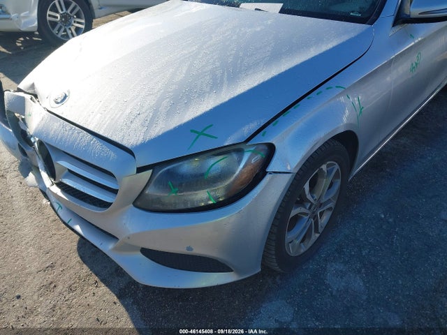Продажа на аукционе авто 2018 Mercedes-benz C 300 4matic, vin: 55SWF4KBXJU250636, номер лота: 46145408
