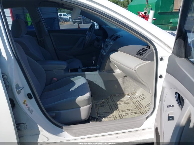 Продаж на аукціоні авто 2011 Toyota Camry Le, vin: 4T1BF3EK4BU687185, номер лоту: 46145424