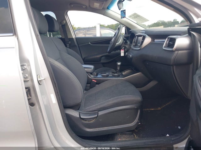 46145439 :رقم المزاد ، 5XYPG4A35KG457877 vin ، 2019 Kia Sorento 2.4l L مزاد بيع