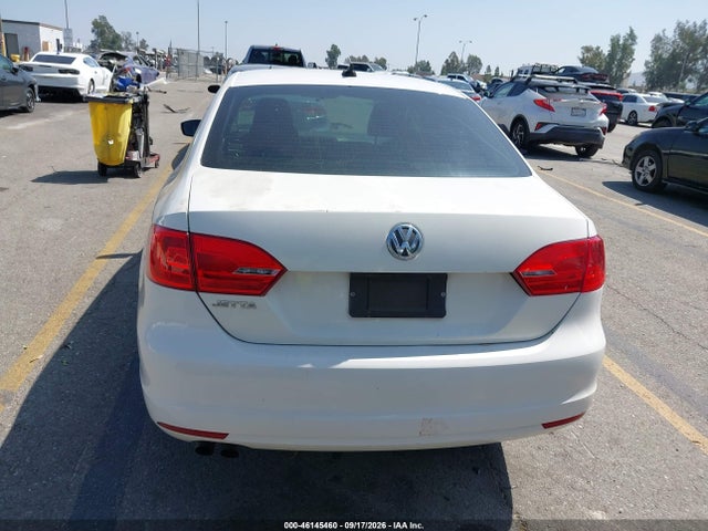 46145460 :رقم المزاد ، 3VWD17AJ3EM372979 vin ، 2014 Volkswagen Jetta 1.8t Se مزاد بيع