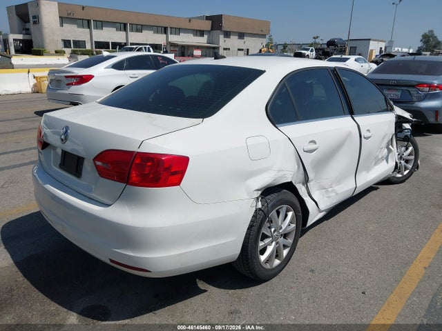 46145460 :رقم المزاد ، 3VWD17AJ3EM372979 vin ، 2014 Volkswagen Jetta 1.8t Se مزاد بيع