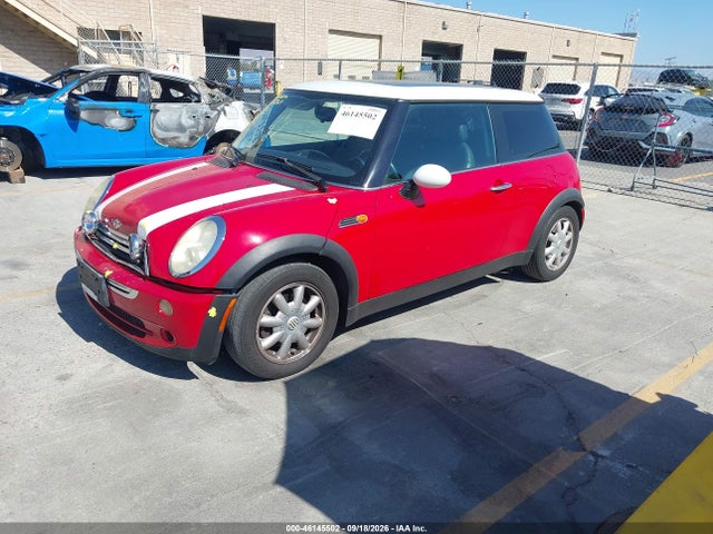 2005 Mini Cooper მანქანა იყიდება აუქციონზე, vin: WMWRC33405TJ63779, აუქციონის ნომერი: 46145502