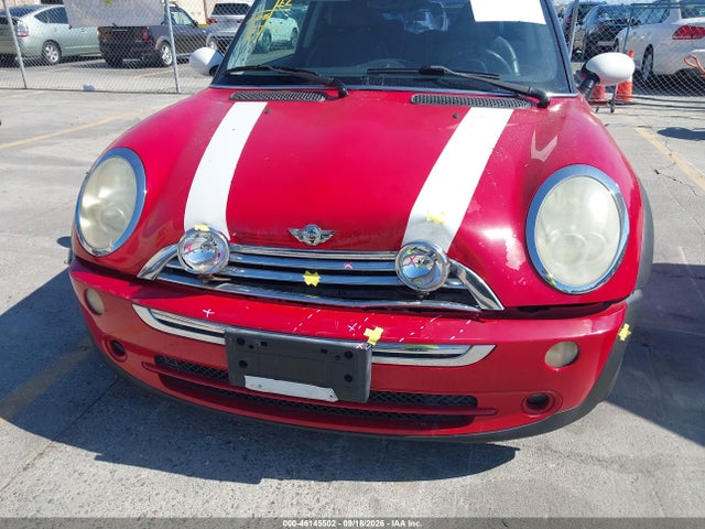 2005 Mini Cooper მანქანა იყიდება აუქციონზე, vin: WMWRC33405TJ63779, აუქციონის ნომერი: 46145502