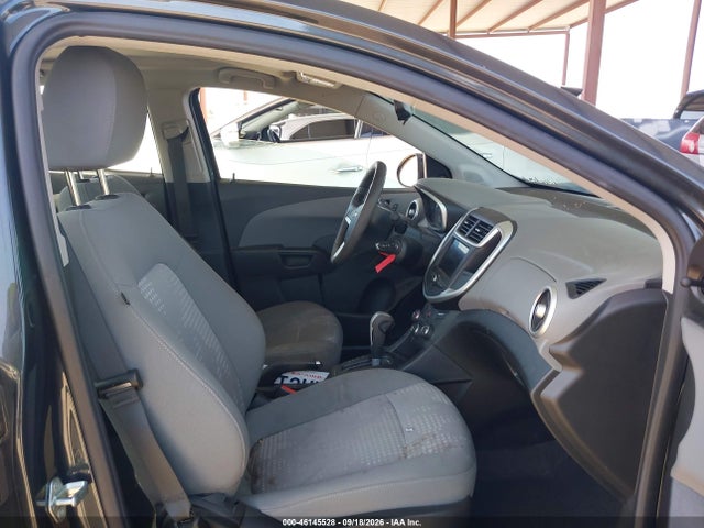 46145528 :رقم المزاد ، 1G1JB5SB2L4140079 vin ، 2020 Chevrolet Sonic Fwd  Ls مزاد بيع