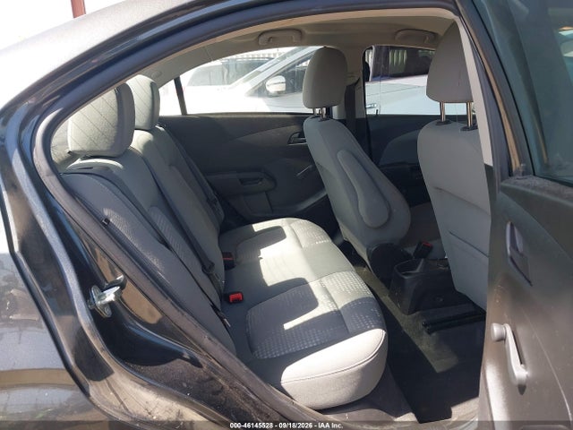 46145528 :رقم المزاد ، 1G1JB5SB2L4140079 vin ، 2020 Chevrolet Sonic Fwd  Ls مزاد بيع
