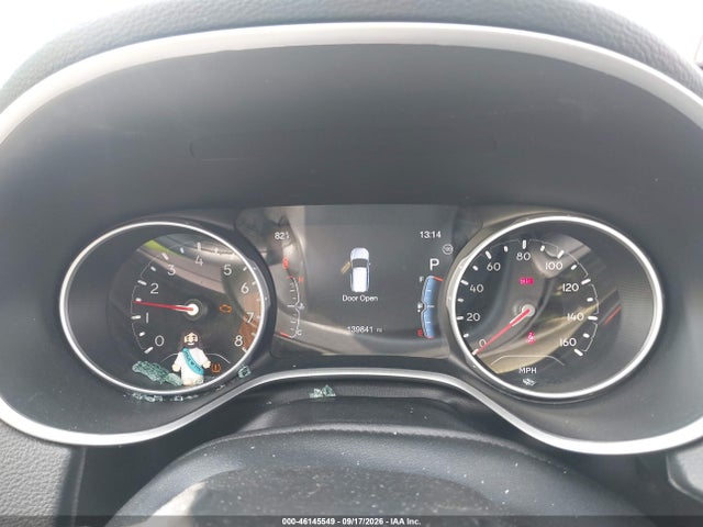 46145549 :رقم المزاد ، 3C4NJDCB4JT222536 vin ، 2018 Jeep Compass Limited 4x4 مزاد بيع