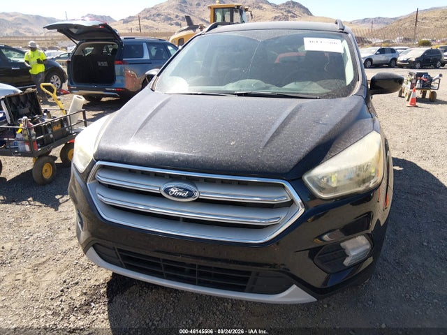 Ford ESCAPE SE 2018 1FMCU9GDXJUA10829 Image 6