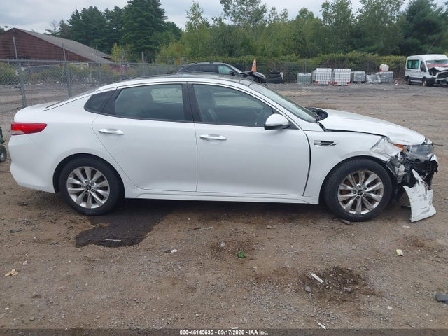 2018 Kia Optima Ex მანქანა იყიდება აუქციონზე, vin: 5XXGU4L32JG256365, აუქციონის ნომერი: 46145635