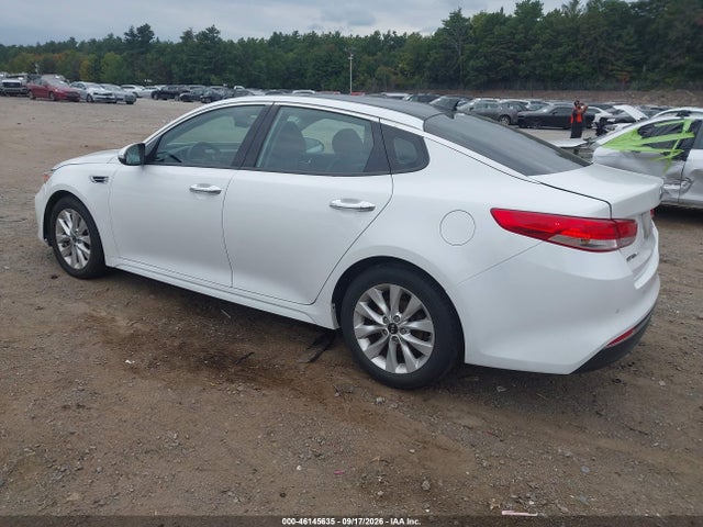 2018 Kia Optima Ex მანქანა იყიდება აუქციონზე, vin: 5XXGU4L32JG256365, აუქციონის ნომერი: 46145635