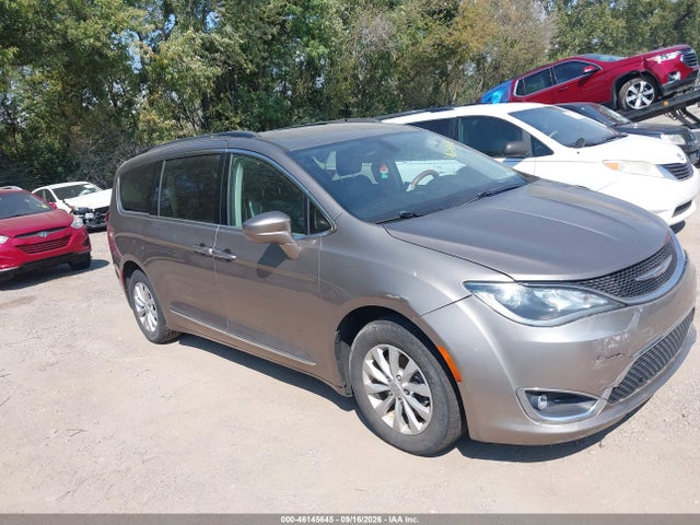 Aukcja sprzedaży 2017 Chrysler Pacifica Touring-l, vin: 2C4RC1BGXHR739313, numer aukcji: 46145645