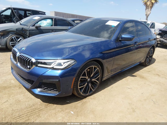 BMW 530e 2021 WBA13AG02MCG13555 Image 2