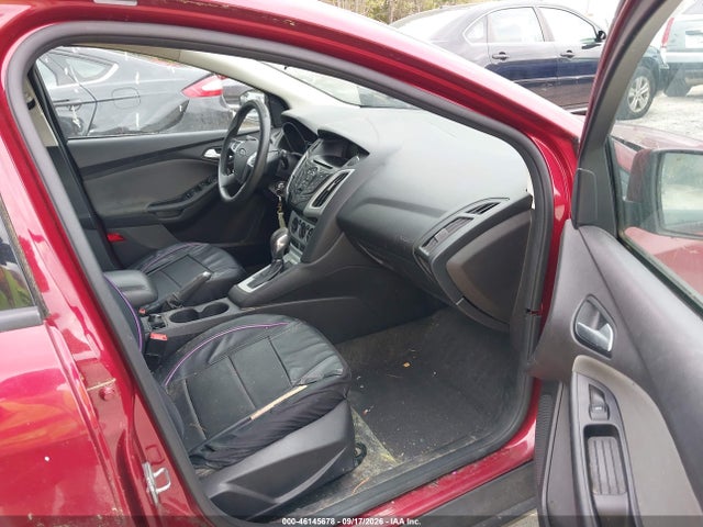 46145678 :رقم المزاد ، 1FADP3K21EL318721 vin ، 2014 Ford Focus Se مزاد بيع