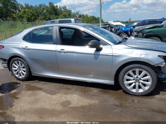 Aukcja sprzedaży 2018 Toyota Camry Le, vin: 4T1B11HK5JU655682, numer aukcji: 46145687