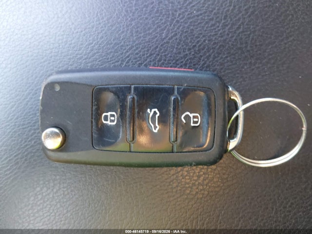 46145719 :رقم المزاد ، 1VWBP7A34DC050018 vin ، 2013 Volkswagen Passat 2.5l Se مزاد بيع