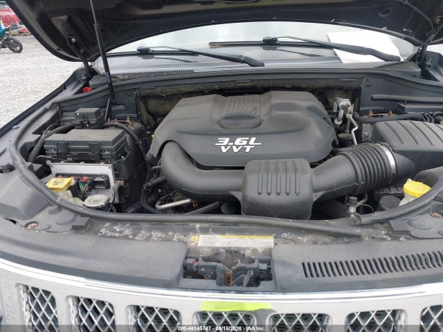 46145747 :رقم المزاد ، 1J4RR6GG7BC665928 vin ، 2011 Jeep Grand Cherokee Overland مزاد بيع