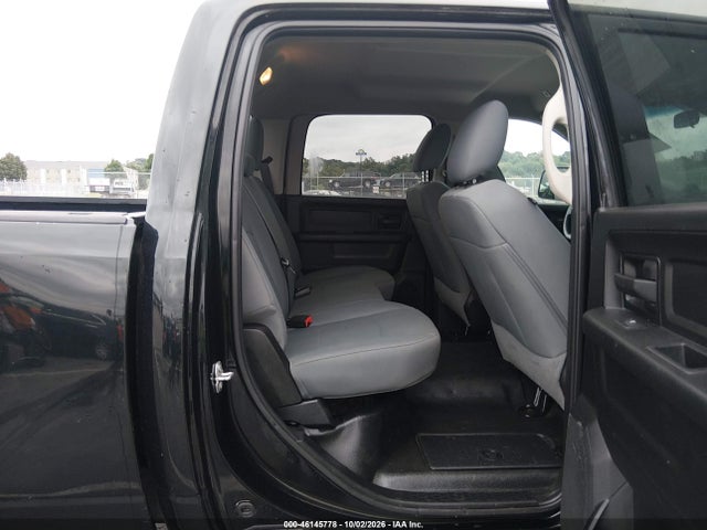 2018 Ram 3500 Tradesman  4x4 8' Box მანქანა იყიდება აუქციონზე, vin: 3C63R3GT9JG334620, აუქციონის ნომერი: 46145778