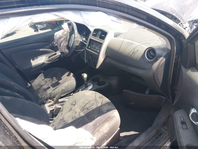 2015 Nissan Versa 1.6 Sv მანქანა იყიდება აუქციონზე, vin: 3N1CN7APXFL823438, აუქციონის ნომერი: 46145825
