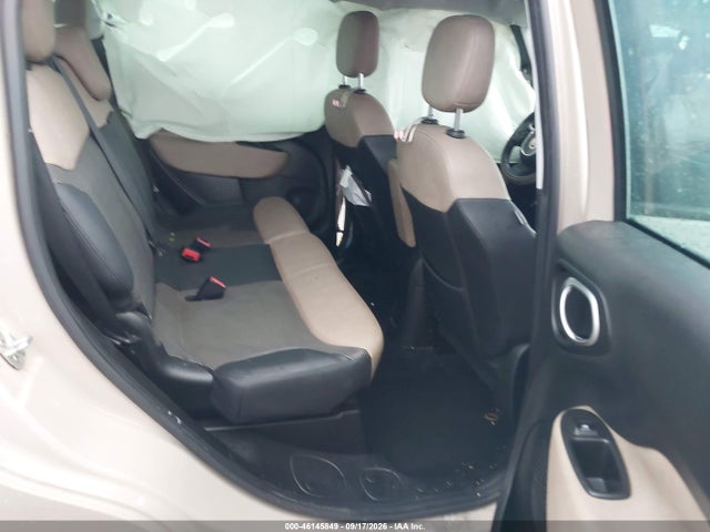 2014 Fiat 500l Lounge მანქანა იყიდება აუქციონზე, vin: ZFBCFACH2EZ005421, აუქციონის ნომერი: 46145849
