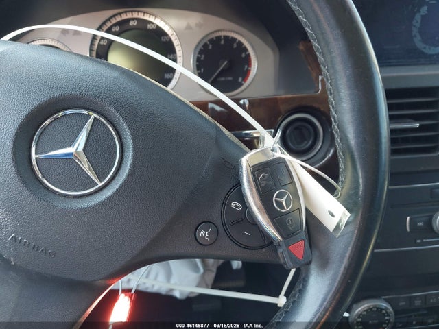 46145877 :رقم المزاد ، WDCGG8HB0BF663299 vin ، 2011 Mercedes-benz Glk 350 4matic مزاد بيع
