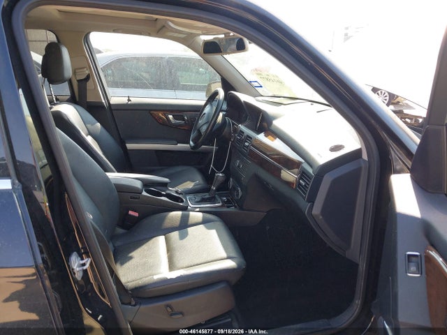 46145877 :رقم المزاد ، WDCGG8HB0BF663299 vin ، 2011 Mercedes-benz Glk 350 4matic مزاد بيع