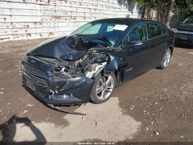 46146023 :رقم المزاد ، 3FA6P0LU7FR217063 vin ، 2015 Ford Fusion Hybrid Se مزاد بيع