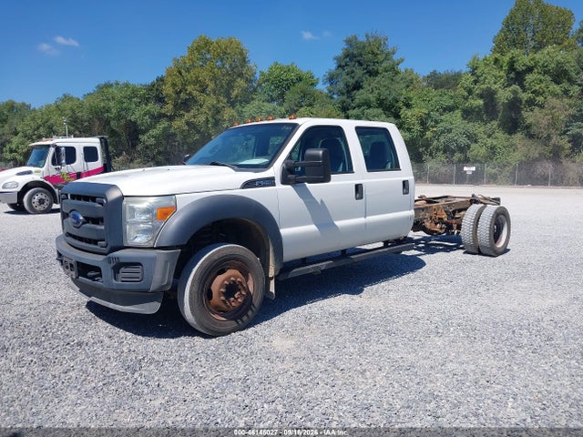 46146027 :رقم المزاد ، 1FD0W5GY6FEA64851 vin ، 2015 Ford F-550 Chassis Xl مزاد بيع