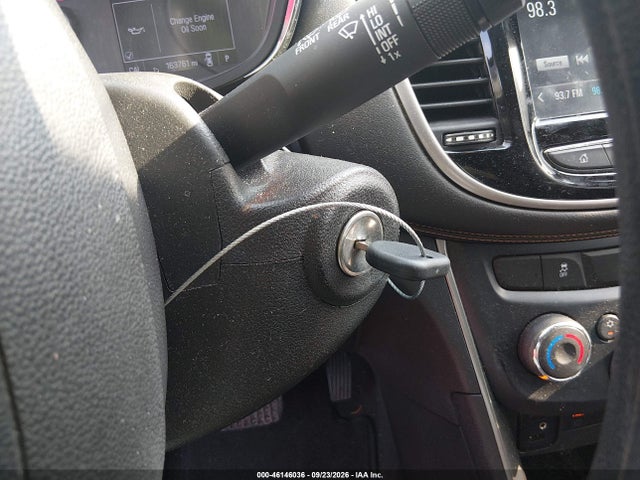 3GNCJLSB7HL246110 Chevrolet Trax Lt