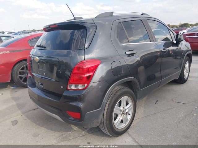 3GNCJLSB7HL246110 Chevrolet Trax Lt