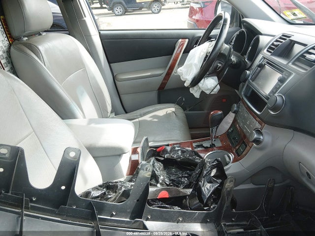 Продажа на аукционе авто 2013 Toyota Highlander Limited V6, vin: 5TDDK3EH7DS197182, номер лота: 46146039