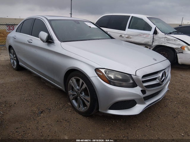 Mercedes-Benz C 300 2018 55SWF4JB7JU249218 main image