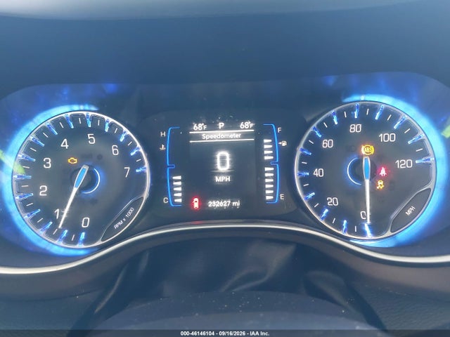 Продажа на аукционе авто 2020 Chrysler Voyager Lxi, vin: 2C4RC1DG0LR151684, номер лота: 46146104