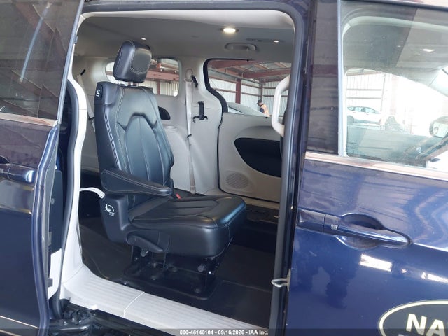 Продажа на аукционе авто 2020 Chrysler Voyager Lxi, vin: 2C4RC1DG0LR151684, номер лота: 46146104