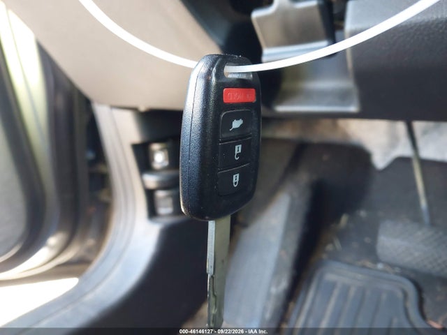 Продажа на аукционе авто 2016 Honda Hr-v Lx, vin: 3CZRU6H38GM744797, номер лота: 46146127