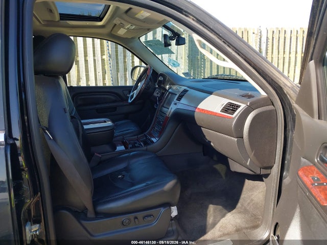 2012 Cadillac Escalade Premium მანქანა იყიდება აუქციონზე, vin: 1GYS3CEF0CR239590, აუქციონის ნომერი: 46146130