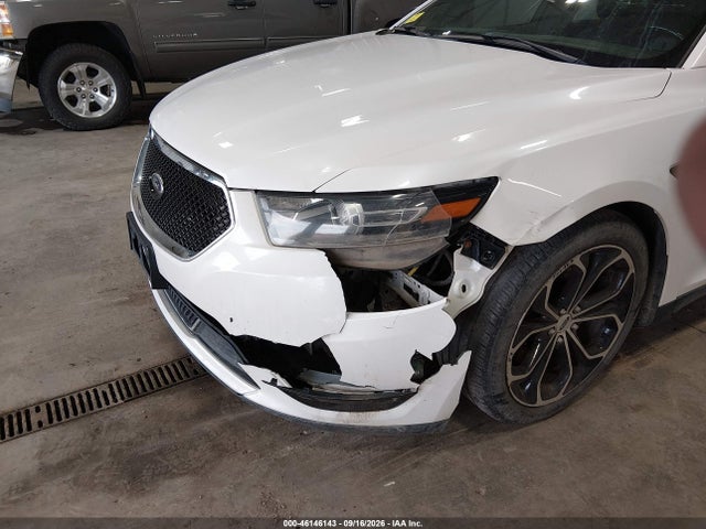 2013 Ford Taurus Sho მანქანა იყიდება აუქციონზე, vin: 1FAHP2KT5DG122647, აუქციონის ნომერი: 46146143
