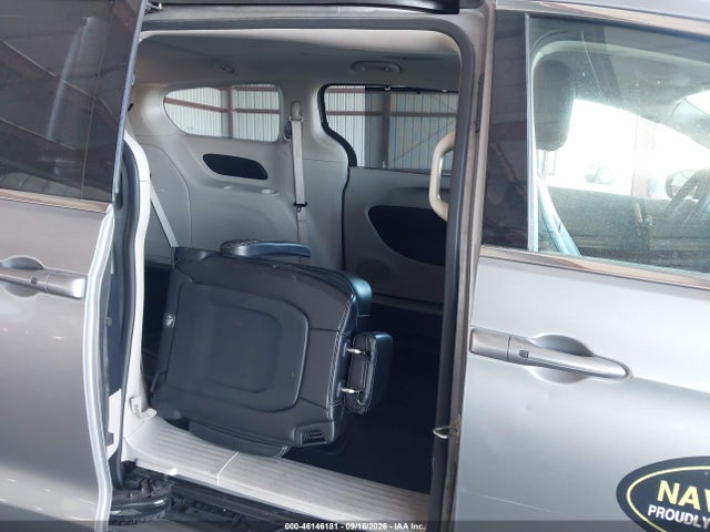 Продаж на аукціоні авто 2020 Chrysler Voyager Lxi, vin: 2C4RC1DGXLR164622, номер лоту: 46146181