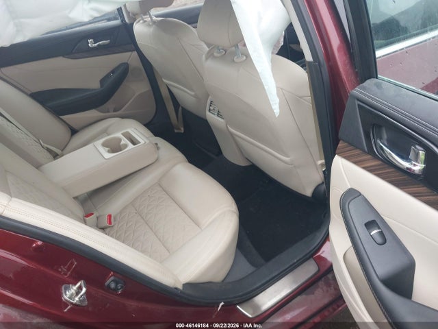 46146184 :رقم المزاد ، 1N4AA6AP2GC390503 vin ، 2016 Nissan Maxima 3.5 Platinum مزاد بيع