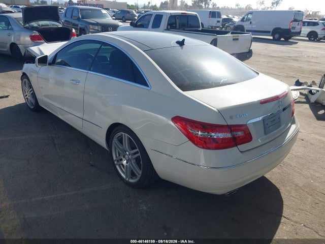 2011 Mercedes-benz E 350 მანქანა იყიდება აუქციონზე, vin: WDDKJ5GB8BF088313, აუქციონის ნომერი: 46146199