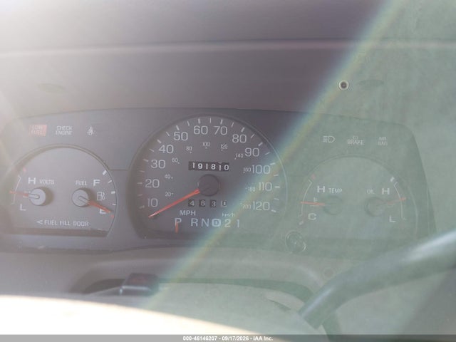 Продаж на аукціоні авто 2000 Mercury Grand Marquis Gs, vin: 2MEFM74W9YX652455, номер лоту: 46146207