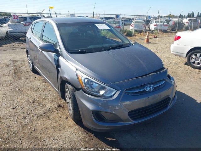 2017 Hyundai Accent Se მანქანა იყიდება აუქციონზე, vin: KMHCT5AE1HU319242, აუქციონის ნომერი: 46146222